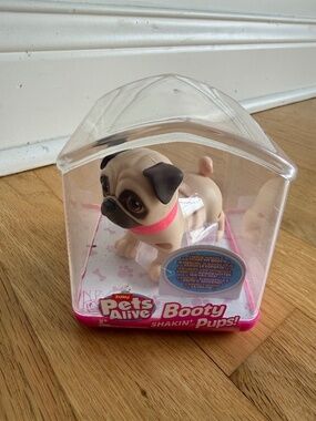 Zuru Pets Alive Booty Shakin Pups Pug 3" Interactive Dog Dog Puppy (NEW)
